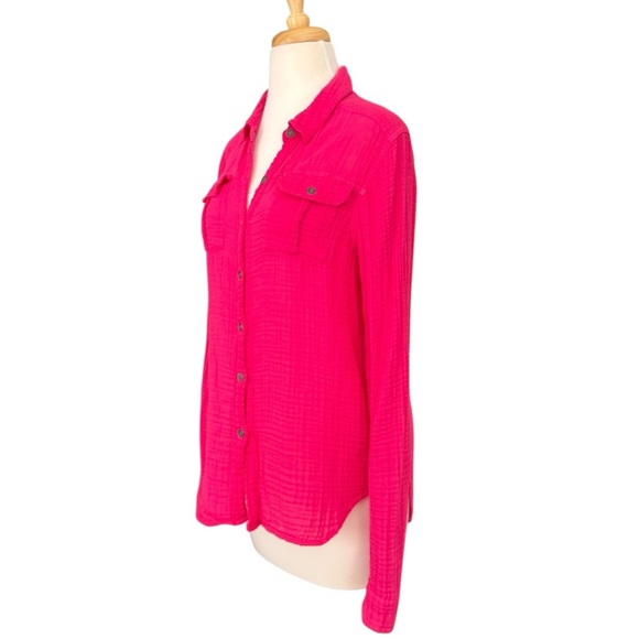 We the Free Magenta Pink Long Sleeved Gauze Button Up Lightweight Pockets Sz Med - Picture 3 of 12
